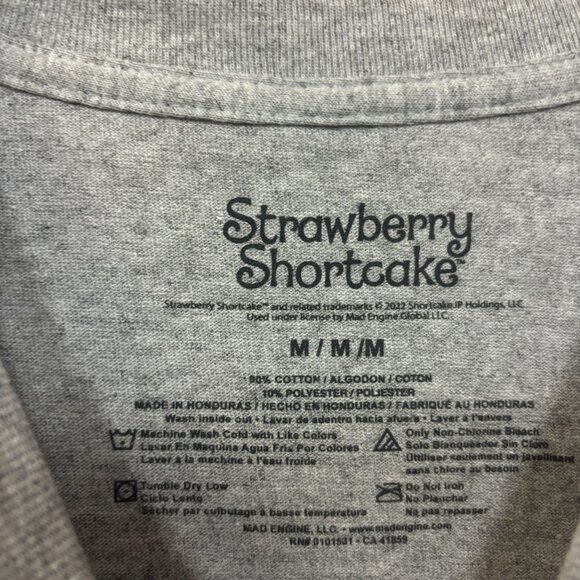 Strawberry Shortcake Cooking by The Book T-shirt size medium - Picture 4 of 4